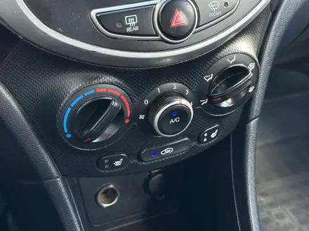 Hyundai Accent 2014 года за 3 900 000 тг. в Атырау – фото 20