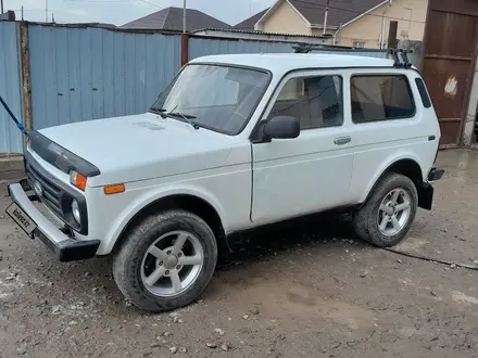 ВАЗ (Lada) Lada 2121 2006 года за 900 000 тг. в Атырау – фото 3