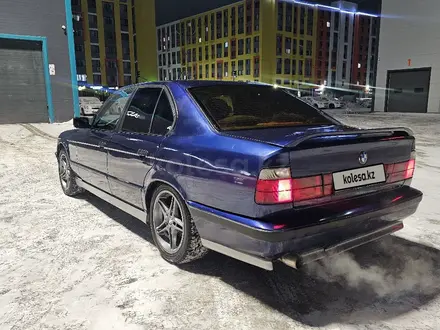 BMW 525 1993 года за 2 000 000 тг. в Астана – фото 2