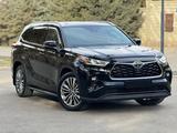 Toyota Highlander 2020 года за 26 500 000 тг. в Алматы – фото 2
