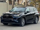 Toyota Highlander 2020 года за 26 500 000 тг. в Алматы – фото 4
