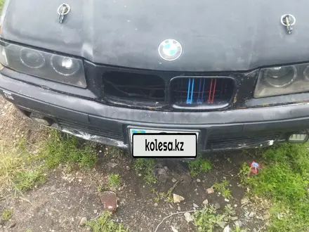 BMW 318 1993 года за 850 000 тг. в Габидена Мустафина – фото 2