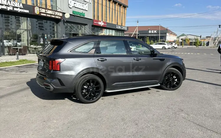Kia Sorento 2022 года за 16 200 000 тг. в Шымкент