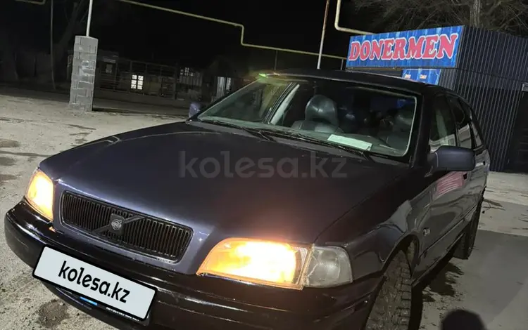 Volvo V40 1998 года за 1 400 000 тг. в Алматы