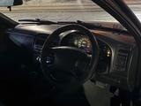 Toyota Camry 1996 годаүшін2 400 000 тг. в Усть-Каменогорск – фото 4