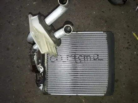 Радиатор печки на Митсубиси Каризма оригинал привозной из Германии за 15 000 тг. в Алматы