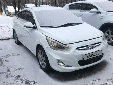 Hyundai Accent 2013 года за 3 900 000 тг. в Астана – фото 2