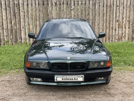 BMW 728 1996 года за 3 200 000 тг. в Алматы