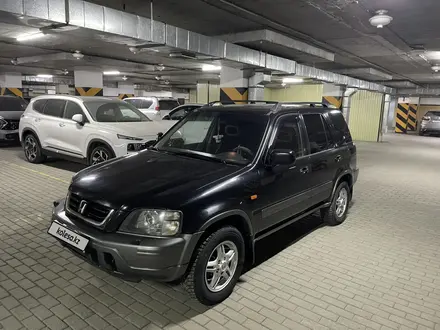 Honda CR-V 1998 года за 3 900 000 тг. в Семей – фото 3