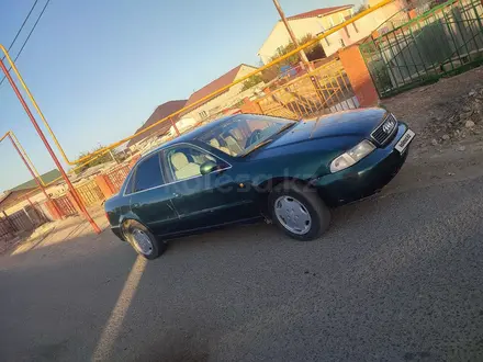 Audi A4 1998 года за 1 100 000 тг. в Атырау