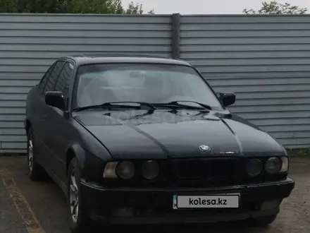 BMW 520 1991 года за 1 000 000 тг. в Петропавловск – фото 3