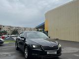 Skoda Superb 2018 года за 11 000 000 тг. в Алматы