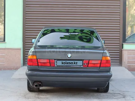 BMW 525 1990 года за 2 900 000 тг. в Шымкент – фото 3