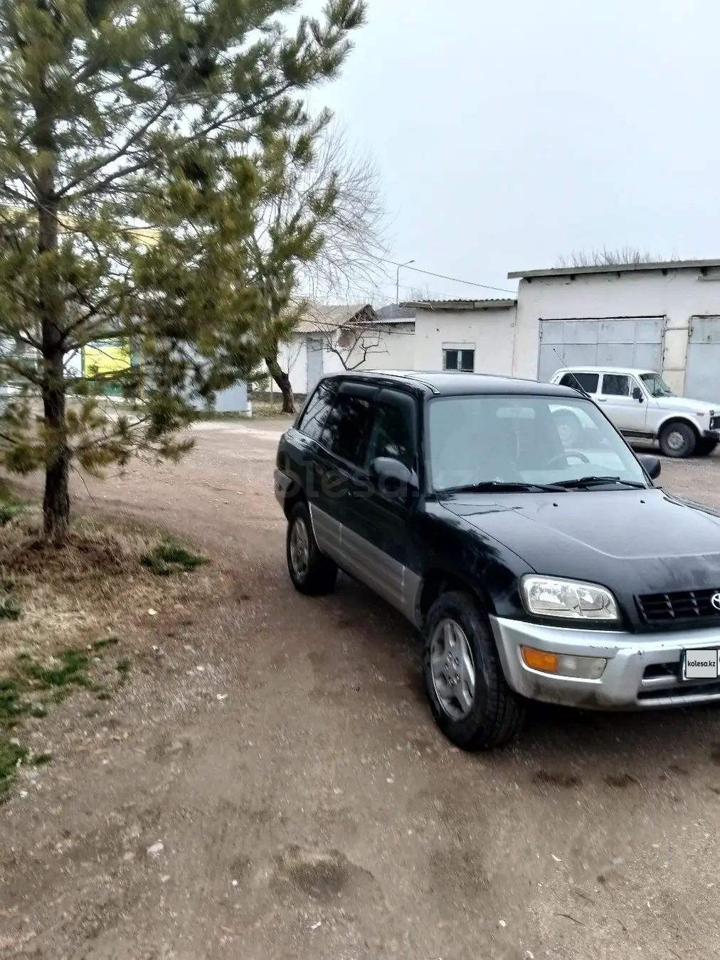 Toyota RAV4, 2000