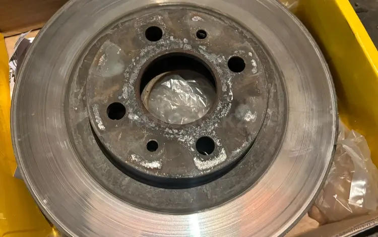 Тормозные диски от камри 30 за 20 000 тг. в Семей