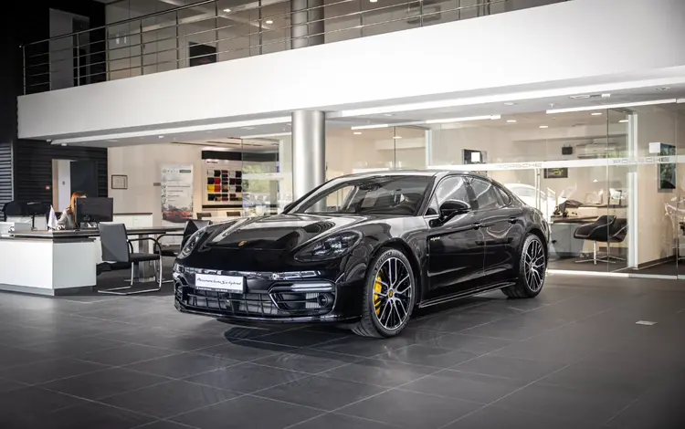 Porsche Panamera Turbo S e-hybrid 2022 годаүшін136 400 000 тг. в Караганда