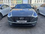 Hyundai Sonata 2022 года за 12 000 000 тг. в Астана