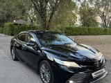 Toyota Camry 2019 годаүшін13 700 000 тг. в Алматы – фото 4
