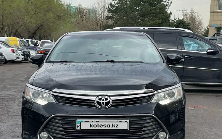 Toyota Camry 2015 годаfor11 500 000 тг. в Алматы