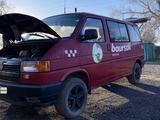 Volkswagen Multivan 1993 годаүшін2 600 000 тг. в Караганда – фото 2