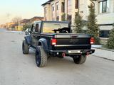 Jeep Gladiator 2022 года за 36 500 000 тг. в Караганда – фото 3