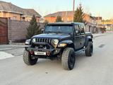 Jeep Gladiator 2022 года за 36 500 000 тг. в Караганда