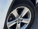 Toyota RAV4 2015 годаүшін10 000 000 тг. в Актау – фото 3