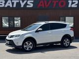 Toyota RAV4 2015 годаүшін10 000 000 тг. в Актау