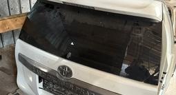 Крышка багажника Toyota Lexus за 10 000 тг. в Алматы – фото 3