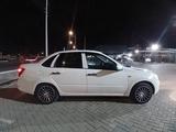 ВАЗ (Lada) Granta 2190 2013 года за 2 500 000 тг. в Атырау – фото 3