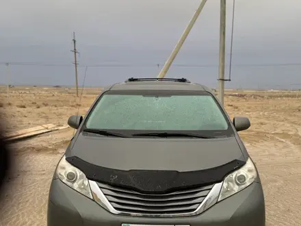 Toyota Sienna 2013 года за 13 500 000 тг. в Актобе