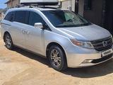 Honda Odyssey 2011 года за 9 000 000 тг. в Актау – фото 2