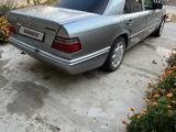 Mercedes-Benz E 280 1993 годаүшін2 200 000 тг. в Туркестан