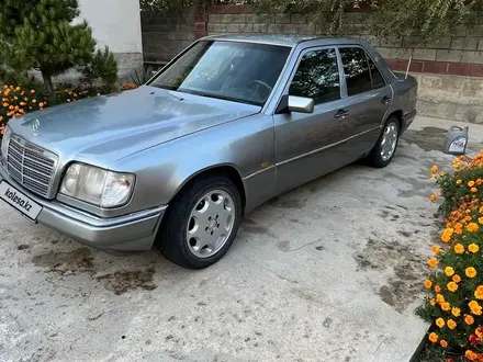 Mercedes-Benz E 280 1993 года за 2 200 000 тг. в Туркестан – фото 10