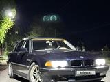 BMW 750 1998 годаүшін3 890 000 тг. в Алматы