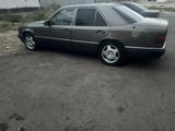Mercedes-Benz E 230 1990 года за 1 500 000 тг. в Жаркент – фото 2