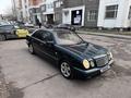Mercedes-Benz E 230 1997 года за 2 200 000 тг. в Астана – фото 2