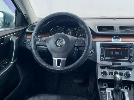 Volkswagen Passat 2012 года за 3 960 000 тг. в Уральск – фото 13