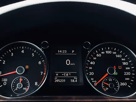 Volkswagen Passat 2012 года за 3 960 000 тг. в Уральск – фото 17