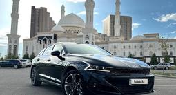 Kia K5 2023 года за 13 650 000 тг. в Астана
