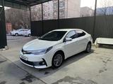 Toyota Corolla 2018 года за 7 300 000 тг. в Шымкент