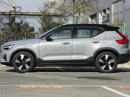 Volvo XC40 2024 года за 18 100 000 тг. в Алматы – фото 4