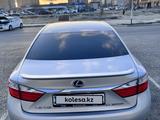 Lexus ES 300h 2013 годаүшін12 500 000 тг. в Актау – фото 4