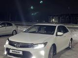 Toyota Camry 2014 года за 7 500 000 тг. в Актобе – фото 5