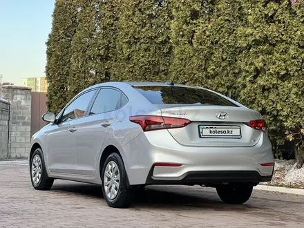 Hyundai Accent 2019 года за 7 700 000 тг. в Алматы – фото 13