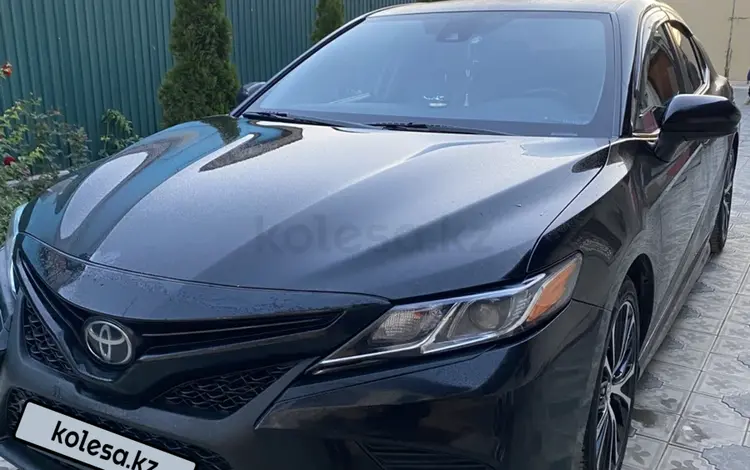 Toyota Camry 2019 года за 11 700 000 тг. в Алматы