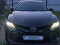 Toyota Camry 2020 года за 13 500 000 тг. в Уральск – фото 3