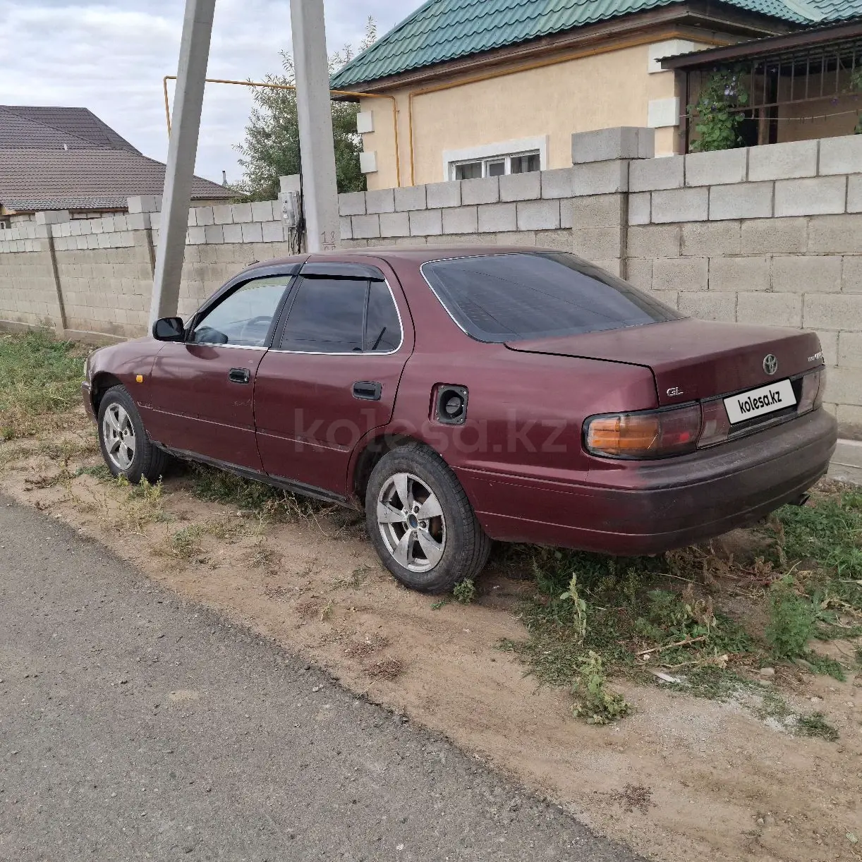 Toyota Camry, 1991
