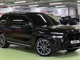BMW X7 2025 года за 59 000 000 тг. в Астана – фото 4