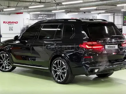BMW X7 2025 года за 59 000 000 тг. в Астана – фото 3